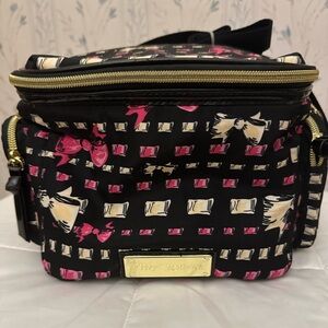 Betsey Johnson Insulated Lunch Tote